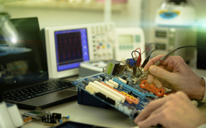 High-Speed Oscilloscope Market